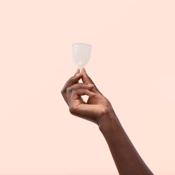 Yoni Kuukautiskuppi koko 1 on hypoallergeeninen ja lateksivapaa