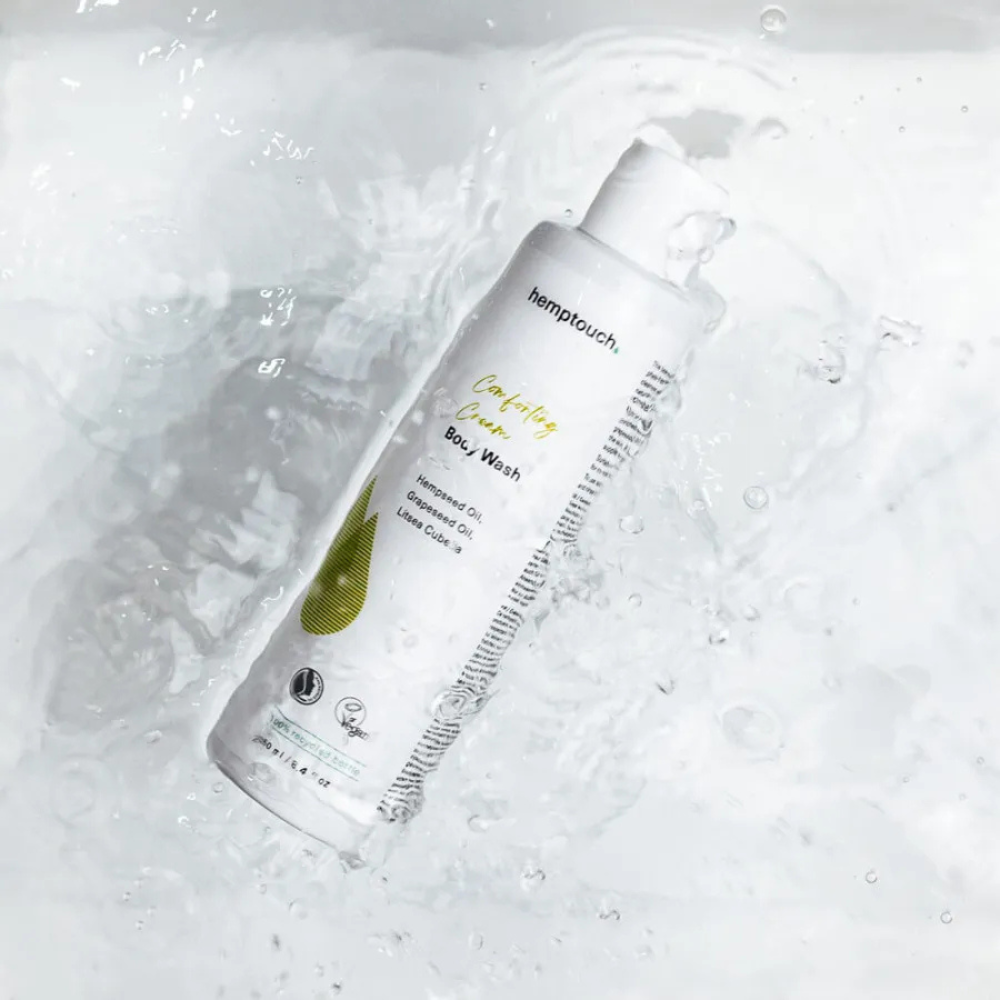 Hemptouch Comforting Cream Body Wash on hampunsiemenöljyä sisältävä rauhoittava herkän ihon suihkugeeli