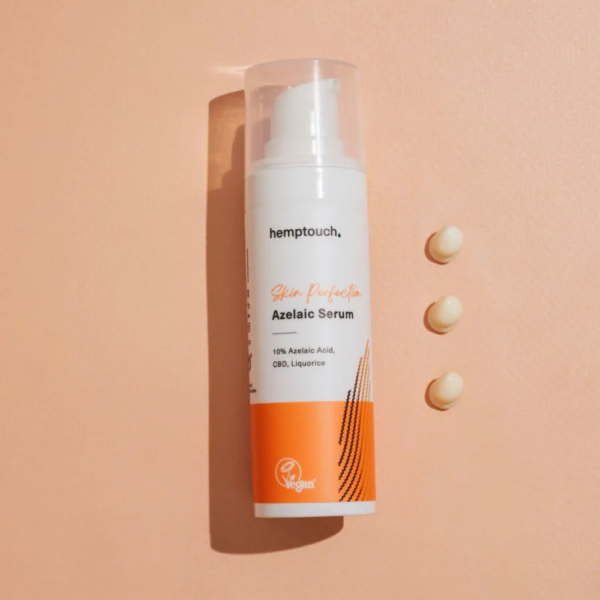 Hemptouch Azelaic Serum on kasvoseerumi, joka sisältää atselaiinihappoa. Ehkäisee hyperpigmentaatiota ja tasoittaa ihon sävyä.