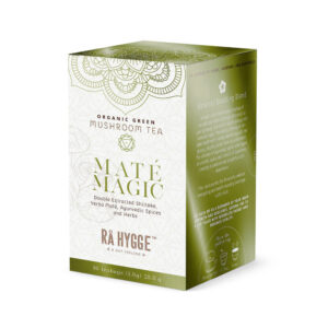 Rå Hyggen Maté Magic -tee tuo luonnollista energiaa ja piristystä. Sisältää yerba matéa, viherää teetä ja shiitake-sientä. Luomua.