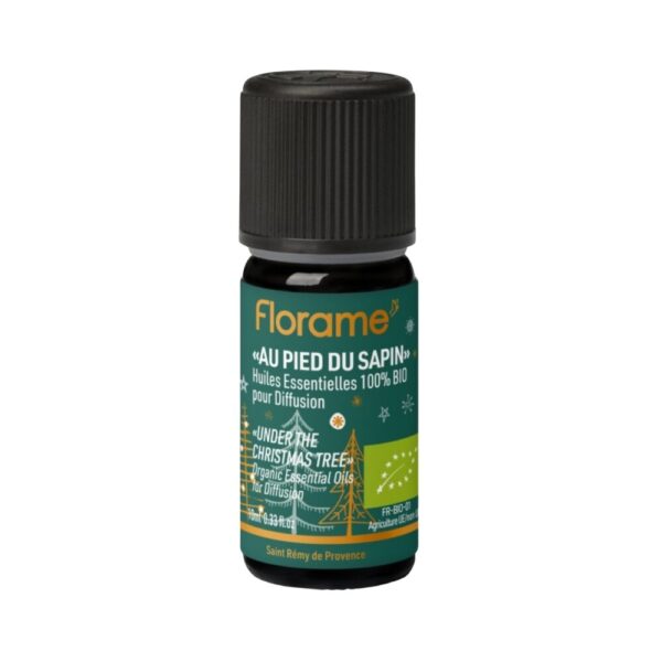 Luo kotiin talvisen metsän taika tällä hurmaavalla aromaterapeuttisella lahjapakkauksella! Sisältää tuoksukiven ja aromaattisten öljyjen sekoituksen.