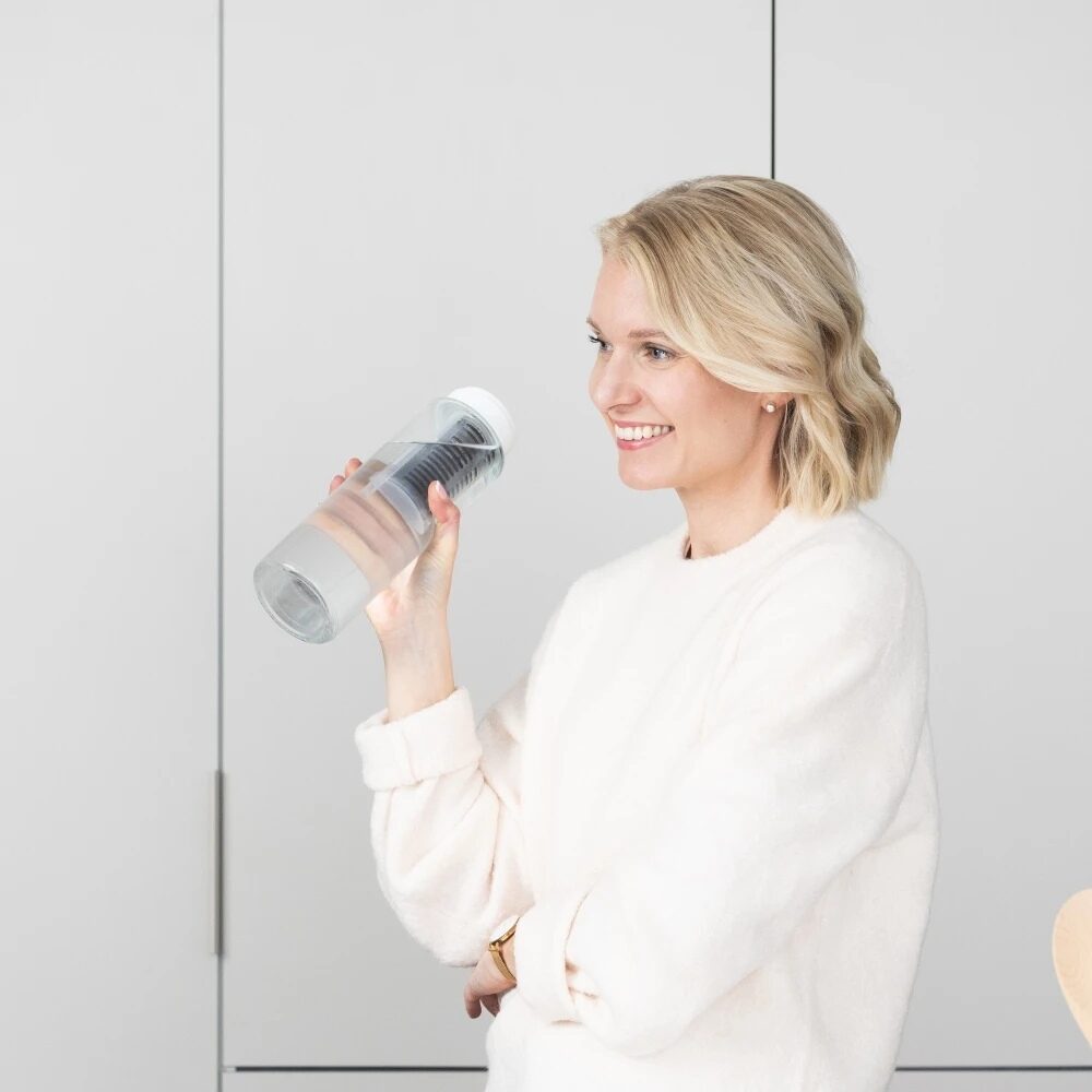 AQVA BOTTLE suodattava juomapullo 0,9 L