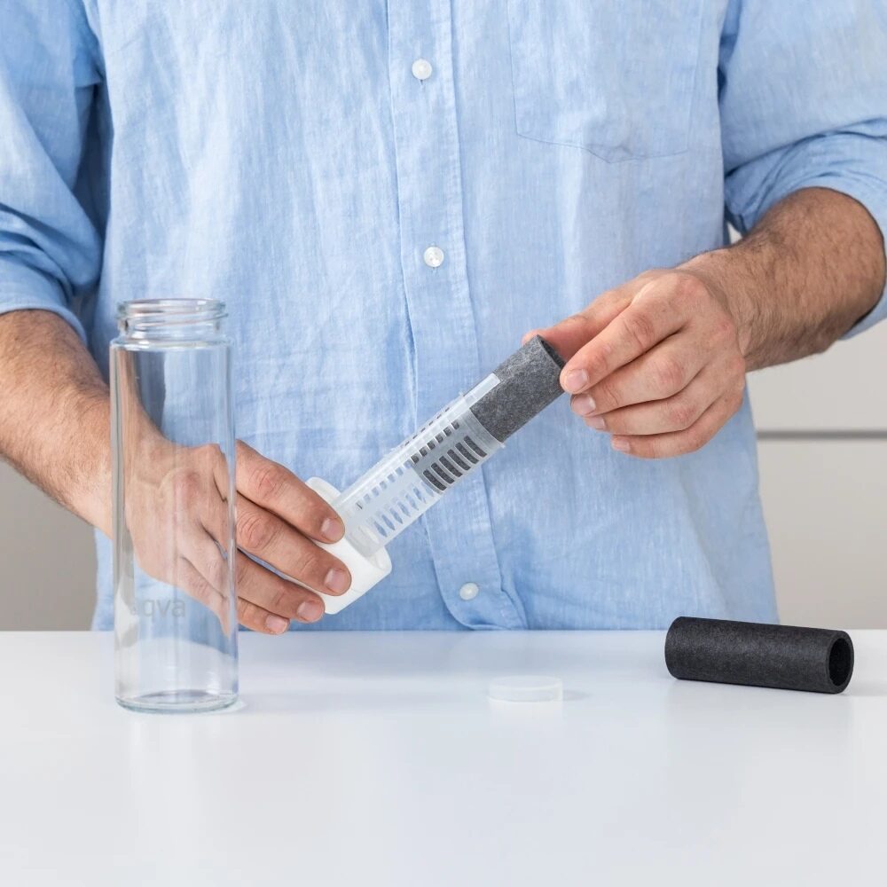 AQVA BOTTLE suodattava juomapullo 0,9 L