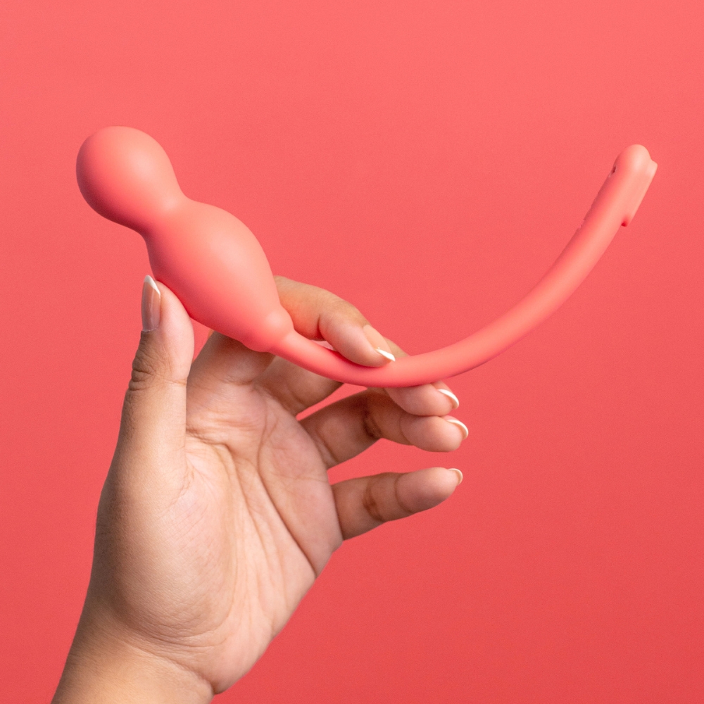 Pelvic Partner on moderniin hyvinvointiin suunniteltu älykäs lantionpohjaharjoitin, joka tukee kehotietoisuutta ja lantionpohjan terveyttä.