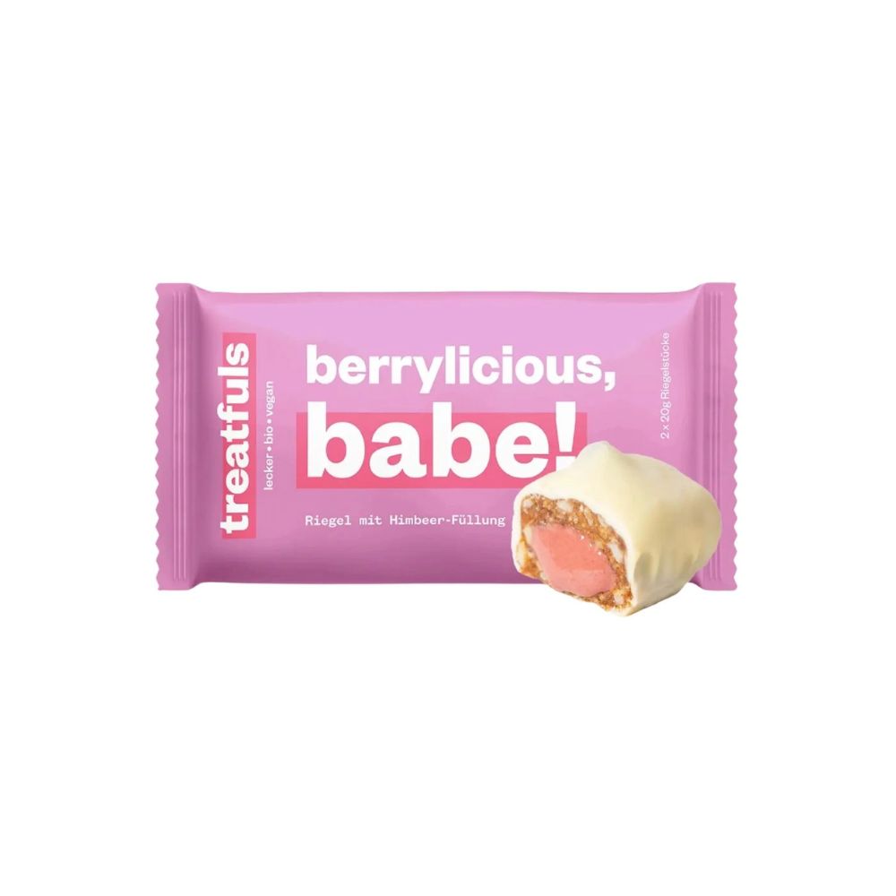 Treatfuls Berryliciuos babe! Marjaisa välipala valkosuklaan makuista kuorrutetta, ravitseva pähkinätäyte ja herkullinen kirpeän marjaisa maku.