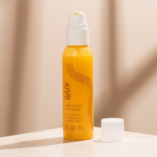 Luuv Carrot Dry Oil on luonnollinen ja erittäin kosteuttava porkkanaöljy, joka antaa ihollesi kauniin hehkun ja kimmoisuutta.