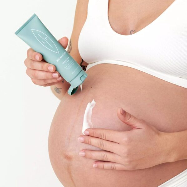 Lip Intimate Stretch Mark Cream on ravitseva raskausarpivoide, joka on kehitetty tukemaan ihon joustavuutta raskauden aikana ja synnytyksen jälkeen.