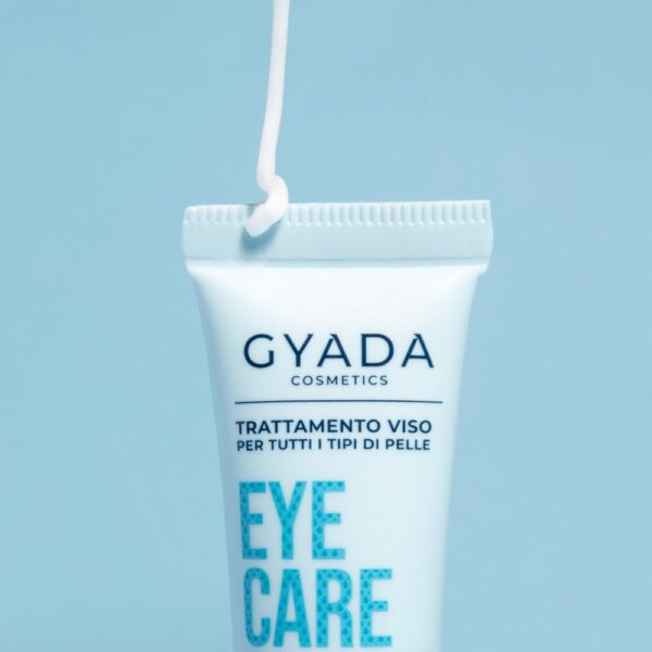 Gyada Eye Contour Cream on kosteuttava luonnonkosmetiikan silmänympärysvoide, joka sisältää peptidejä, kofeiinia ja centella asiaticaa.